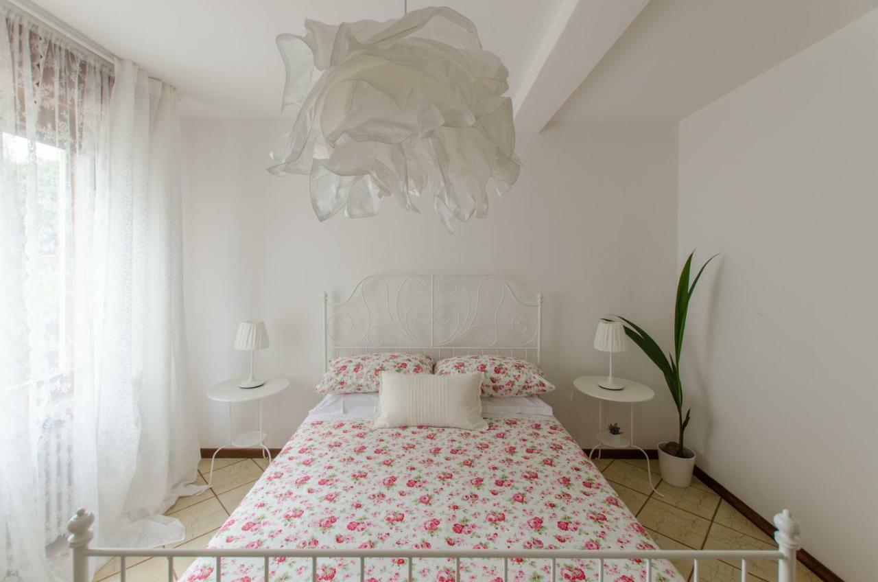Apartament Casa Marisa Sirmione Zewnętrze zdjęcie